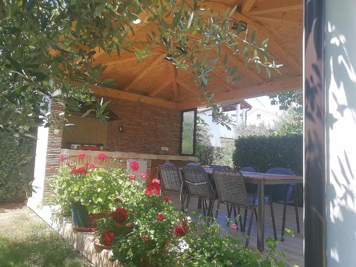 Apartments Mirela Poreč Extérieur photo