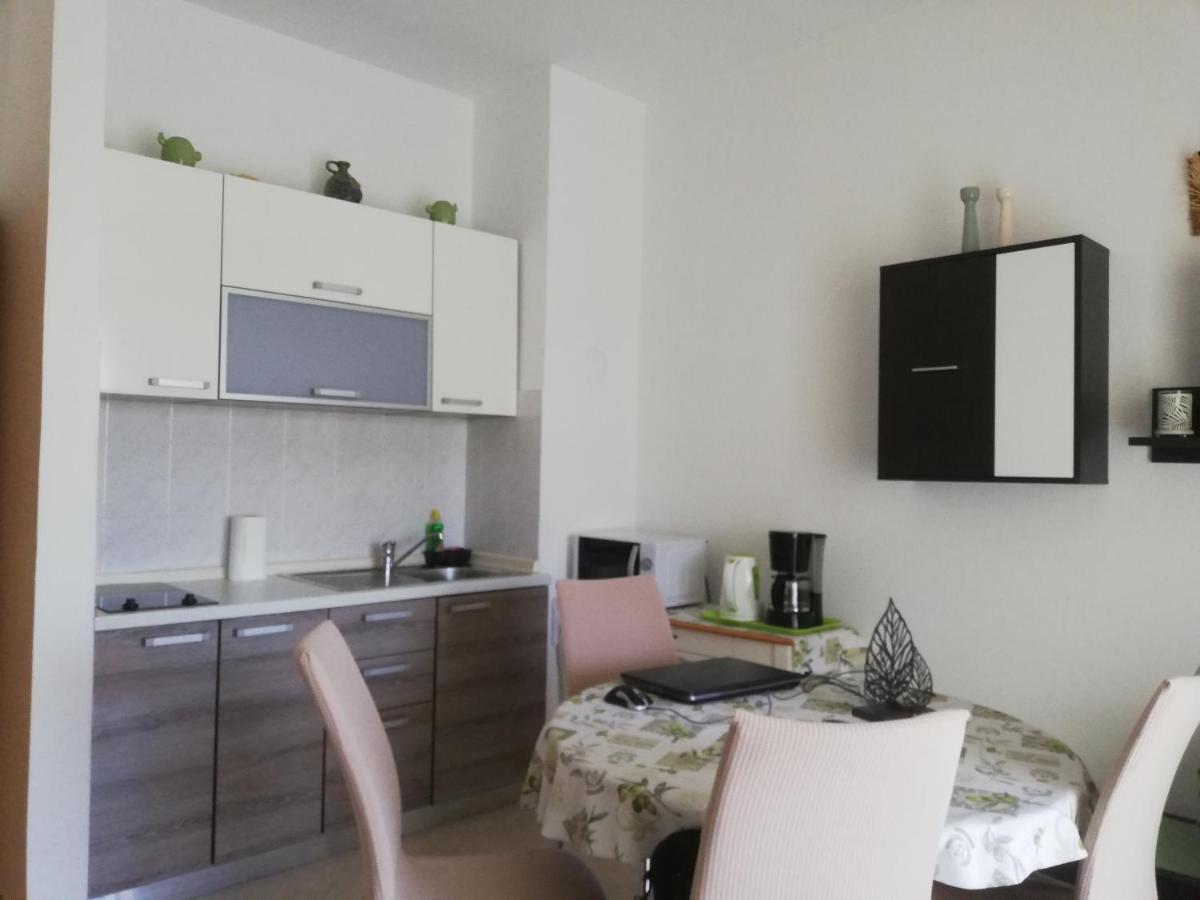 Apartments Mirela Poreč Extérieur photo
