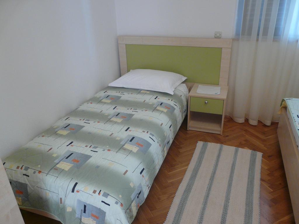 Apartments Mirela Poreč Extérieur photo