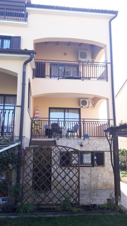 Apartments Mirela Poreč Extérieur photo